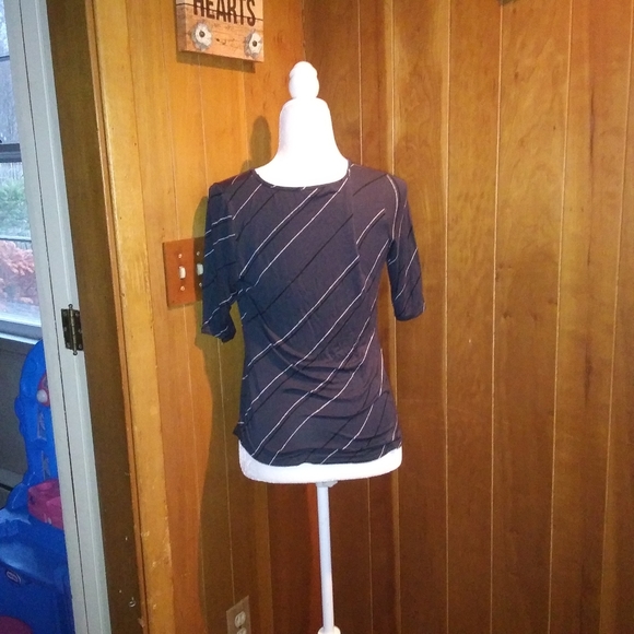 ‼APT. 9 Petite Quarter Sleeve Shirt - Picture 5 of 6